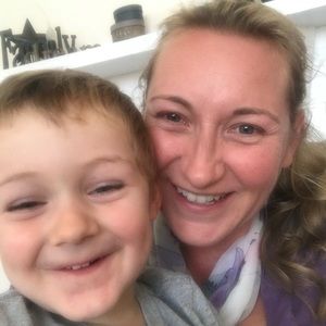 Meet your Posher, Heather-ann